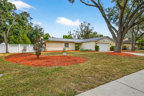 11009 Cinderlane Pl, Temple Terrace, FL, 33617-2517 | Card Image