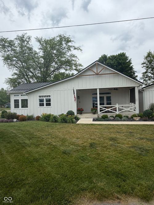 2607 Wolfs Point Dr, Rochester, IN, 46975-9763 | Card Image