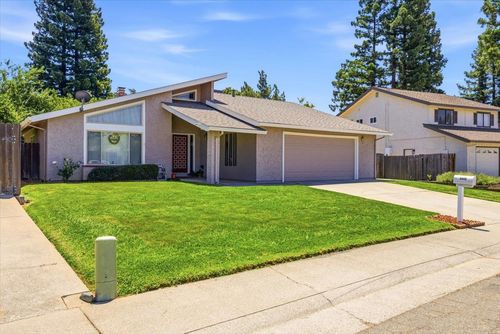 8048 Hoopes Drive, Citrus Heights, CA, 95610 | Card Image