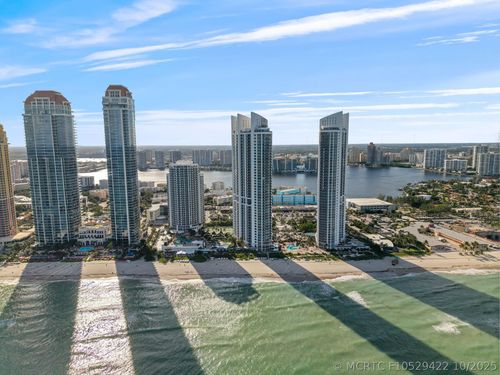 801-18101 Collins Ave, Sunny Isles Beach, FL, 33160-3194 | Card Image