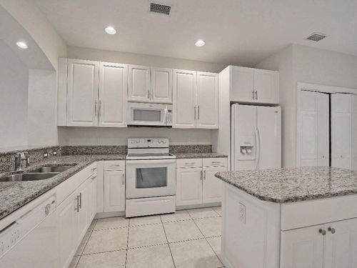 1645 Baseline Ln, Vero Beach, FL, 32967-2077 | Card Image