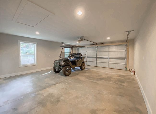 320 Code Cir, House other with 3 bedrooms, 2 bathrooms and null parking in Seneca SC | Image 30