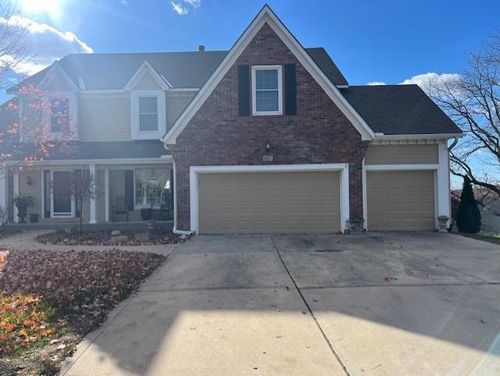 5530 Rene St, Shawnee, KS, 66216-5004 | Card Image