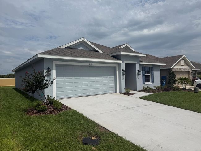 237 Piave St, House other with 3 bedrooms, 2 bathrooms and null parking in HAINES CITY FL | Image 4
