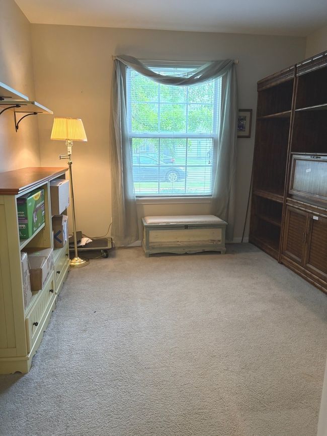 UNIT-2 - 1127 N Red Oak Cir, Condo with 2 bedrooms, 2 bathrooms and 2 parking in Round Lake Beach IL | Image 15