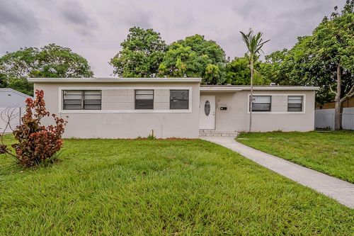 19710 Nw 11th Ct, Miami, FL, 33169-3006 | Card Image