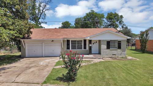 8533 Blossom Ln, Dallas, TX, 75227-7012 | Card Image