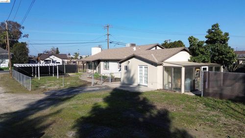 5100 Kiernan Ave, Salida, CA, 95368-9126 | Card Image