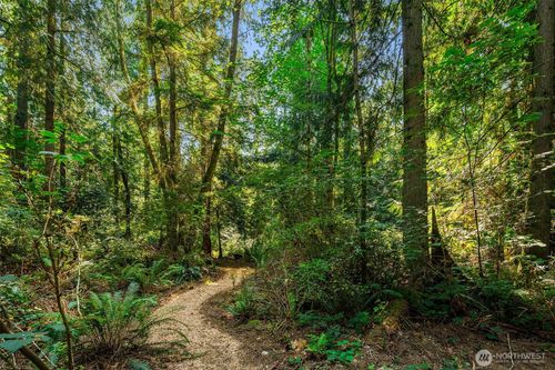 16114 121st Ave Sw, Vashon, WA, 98070-4027 | Card Image