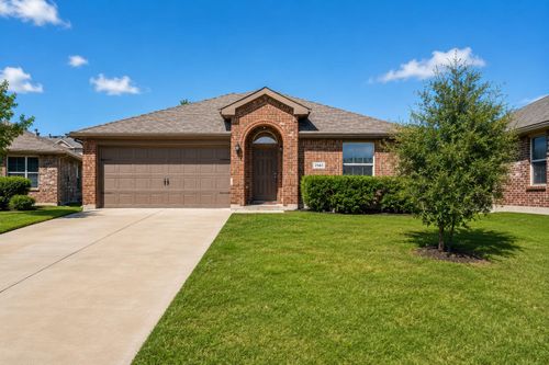 2601 Stonewall Ln, Fort Worth, TX, 76123-1782 | Card Image