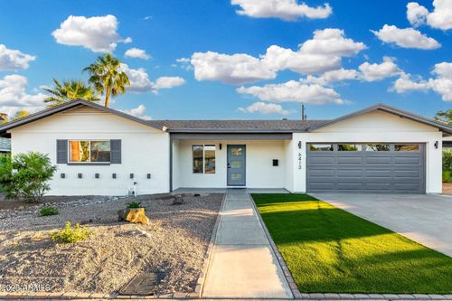 6413 E Holly St, Scottsdale, AZ, 85257-2554 | Card Image