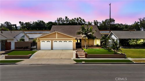 4360 E Addington Dr, Anaheim, CA, 92807-2902 | Card Image