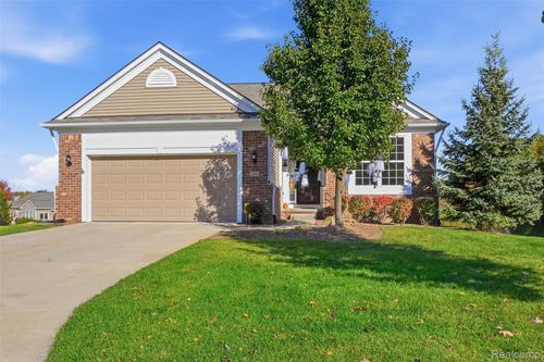 284 Bozeman Court, Oceola Township, MI, 48843 | Card Image