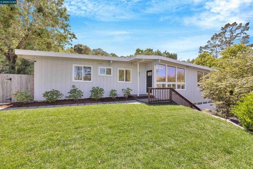 3357 S Lucille Ln, Lafayette, CA, 94549-5434 | Card Image