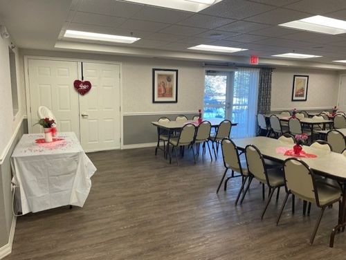 310-2000 Randi Drive, Aurora, IL, 60504 | Card Image