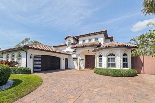 3931 Pompano Dr Se, ST PETERSBURG, FL, 33705-4344 | Card Image