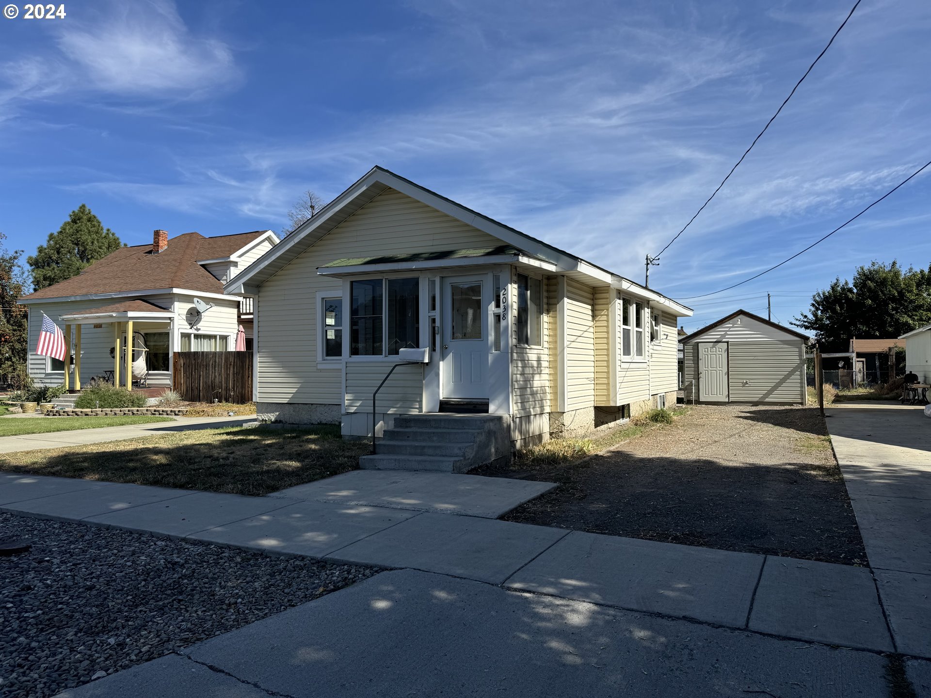 Grove St, Baker City, OR 97814