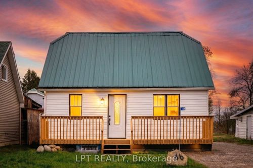 46 Young St, Maynooth, ON, K0L2S0 | Card Image