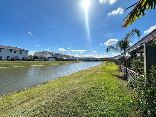 12641 Nw 23rd Pl, Miami, FL, 33167-1496 | Card Image