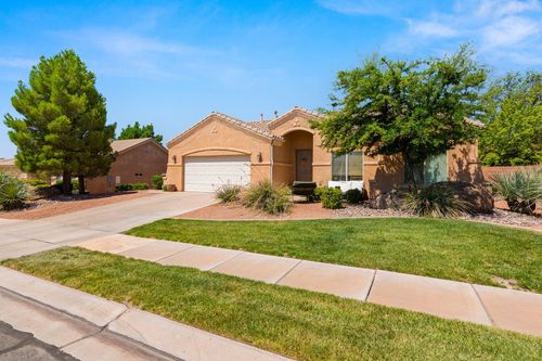 1047 N 2190 W, St George, UT, 84770-4860 | Card Image