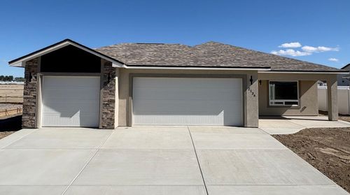 2134 Brookfield Dr, Grand Junction, CO, 81505-9720 | Card Image