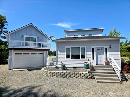 410 Eddy Ct, Port Townsend, WA, 98368-5940 | Card Image