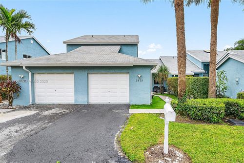 3875 Island Club Cir W, Lantana, FL, 33462-2181 | Card Image