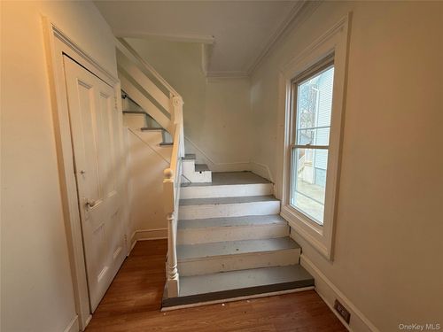 apt-2-11 Knapp Ave, Middletown, NY, 10940-5658 | Card Image