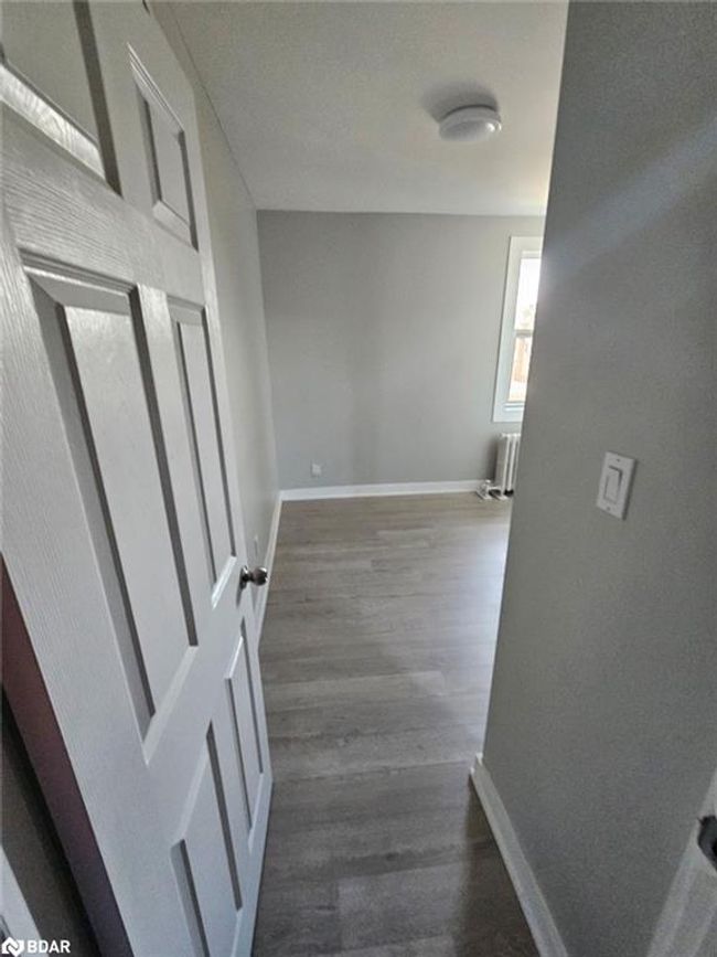7 - 917 Main St E, House attached with 2 bedrooms, 1 bathrooms and null parking in Hamilton ON | Image 8