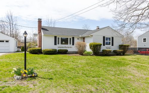 484 Chapman Road, Keene, NH, 03431 | Card Image