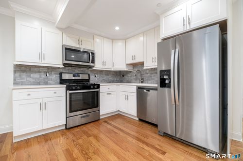 27 5th St, Stamford, CT, 06905-5013 | Card Image