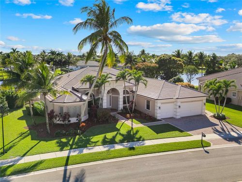 15016 Sw 35th St, Davie, FL, 33331-2729 | Card Image