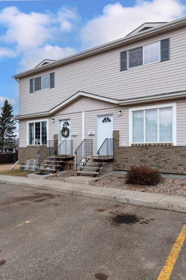 312 - 4811 47 Avenue, Home with 4 bedrooms, 2 bathrooms and 2 parking in Lloydminster SK | Image 26