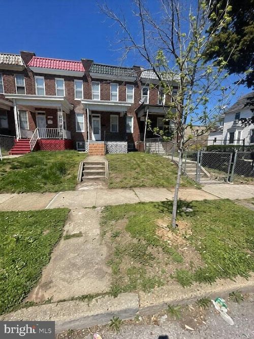 3702 Hayward Ave, BALTIMORE, MD, 21215-5008 | Card Image