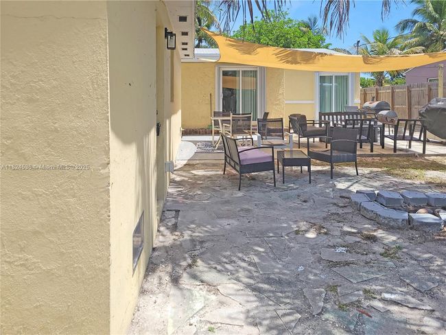 2714 Fillmore St, House other with 2 bedrooms, 1 bathrooms and null parking in Hollywood FL | Image 14