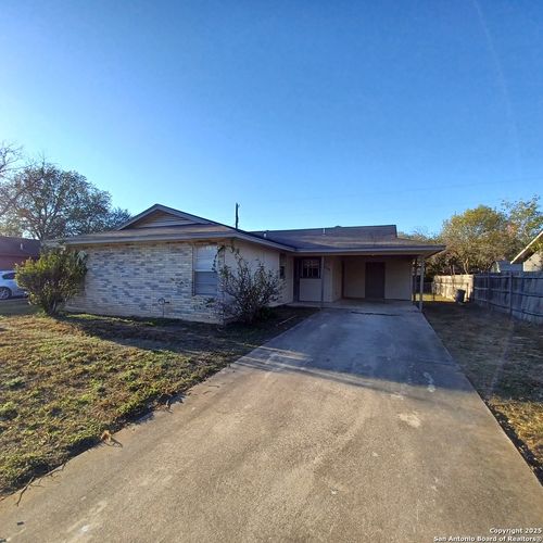 1549 Lorelei Ln, New Braunfels, TX, 78130-3223 | Card Image