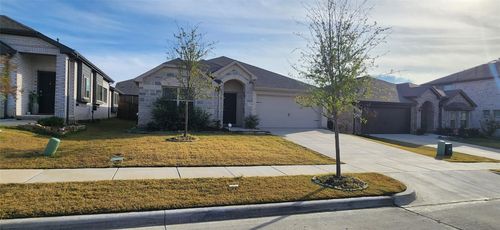 1236 Rosebush Rd, Aubrey, TX, 76227-5348 | Card Image