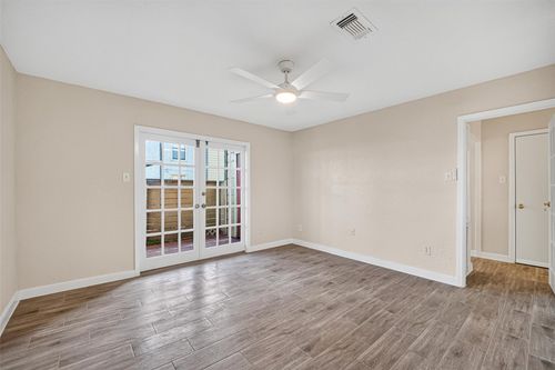 143-15534 Zabolio Drive, Houston, TX, 77598 | Card Image