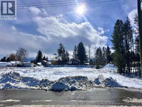 1123 5th Ave, Valemount, BC, V0E2Z0 | Card Image