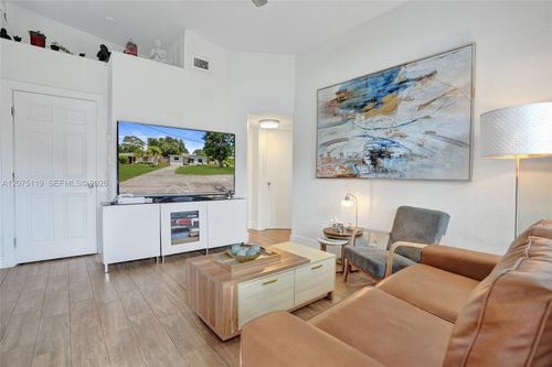 2701 Garfield St, Hollywood, FL, 33020-3319 | Card Image