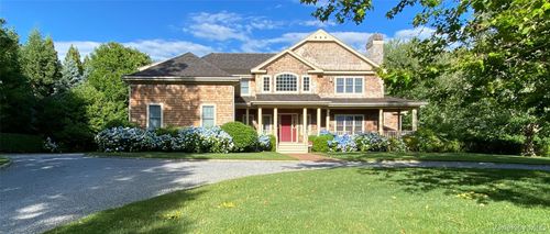 3 Whispering Fields Ct, Water Mill, NY, 11976-2043 | Card Image