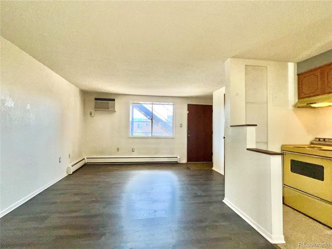 APT-204 - 3305 S Clarkson St, Condo with 1 bedrooms, 1 bathrooms and 1 parking in Englewood CO | Image 7