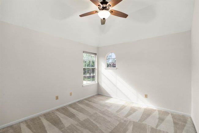 14306 Medlowe Ct, House other with 5 bedrooms, 4 bathrooms and 2 parking in Cypress TX | Image 23