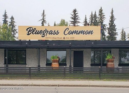 1019 College Rd, Fairbanks, AK, 99701-1556 | Card Image
