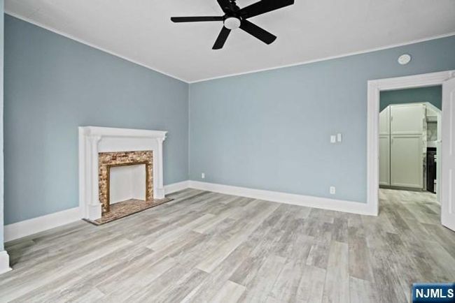 17 W Pierrepont Ave, Home with 2 bedrooms, 1 bathrooms and null parking in Rutherford NJ | Image 15