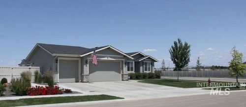 1062 W Six Shooter St, Middleton, ID, 83644-6205 | Card Image