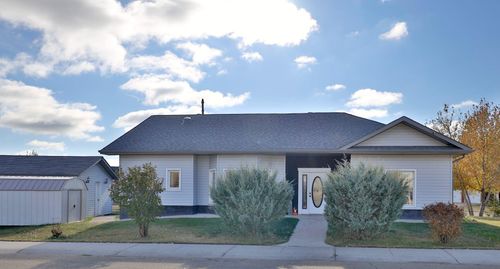 5338 55 Ave, Bashaw, AB, T0B | Card Image