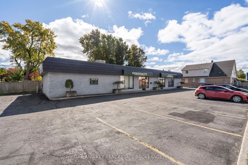 919 Oxford St E, London, ON, N5Y3J8 | Card Image