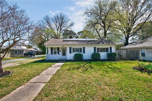 9312 Willow Ter, Norfolk, VA, 23503-3136 | Card Image