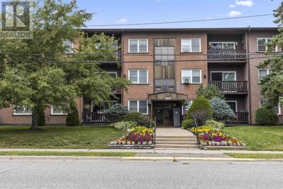 103 - 570 Macdonald Ave, Condo with 2 bedrooms, 1 bathrooms and null parking in Sault Ste. Marie ON | Image 1